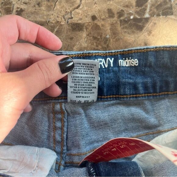 S.O.N.G. Denim Distress Ripped Shorts Size 9​​​​​​ - Picture 6 of 11